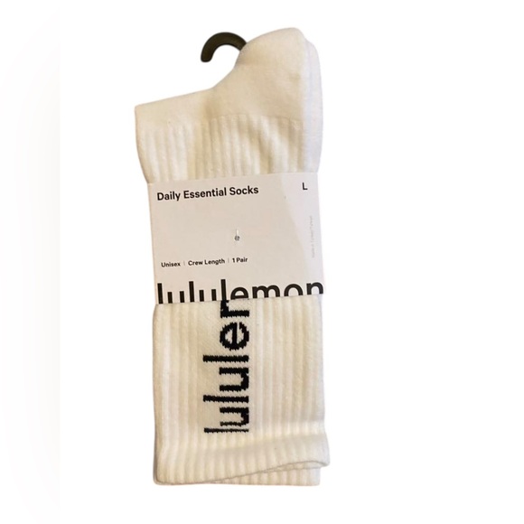 lululemon athletica Accessories - NWT Lululemon daily essential socks WHITE Size L